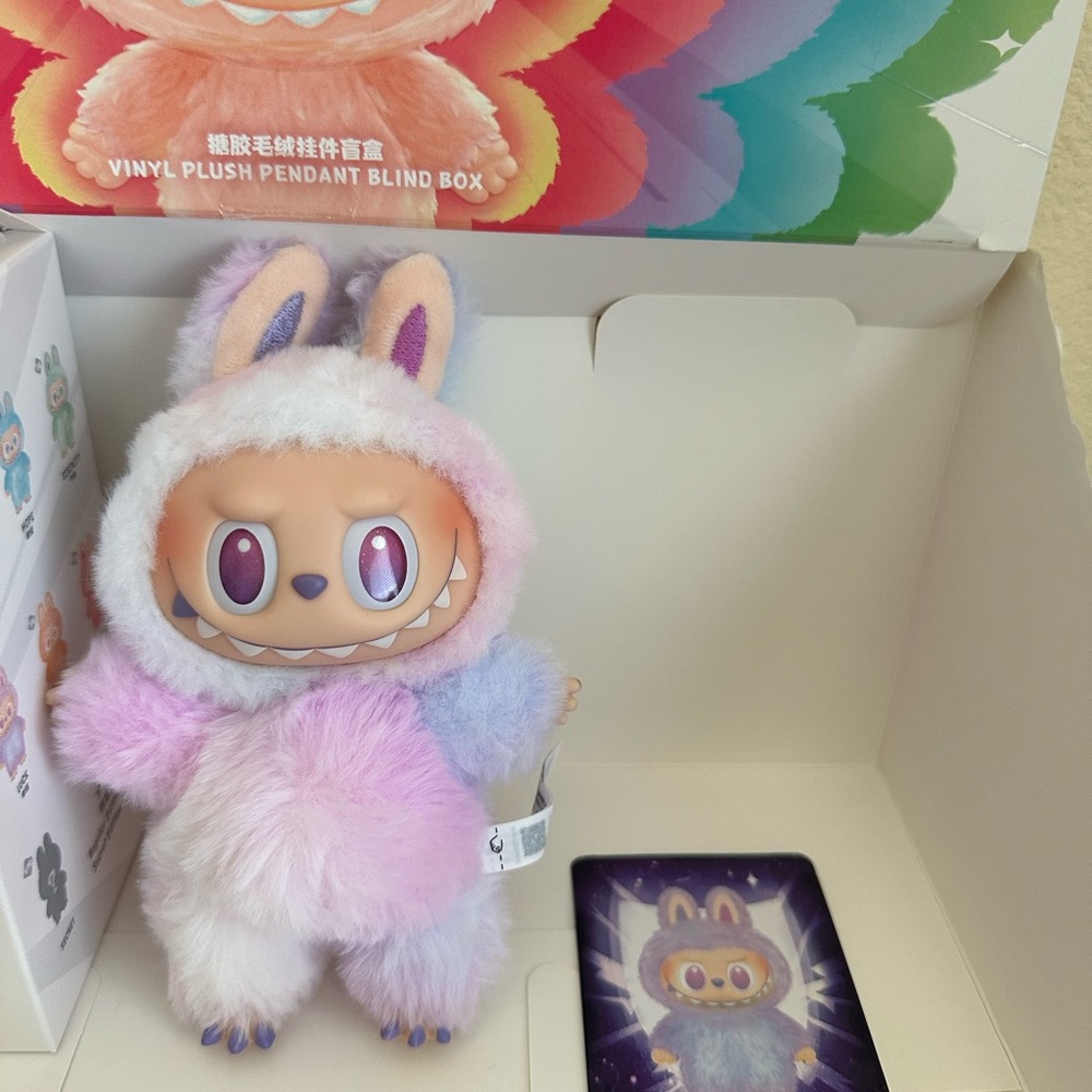 POP MART Big Into Energy Luck